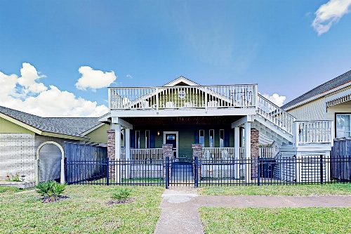 Craftsman on Seawall image 1